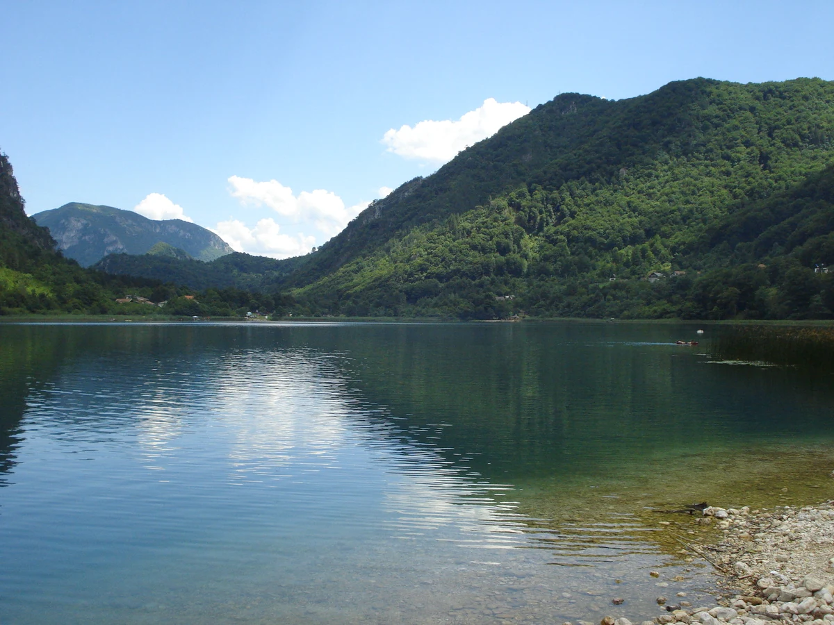 Boračko Lake Bosnia — Mountain Lake Visit Guide